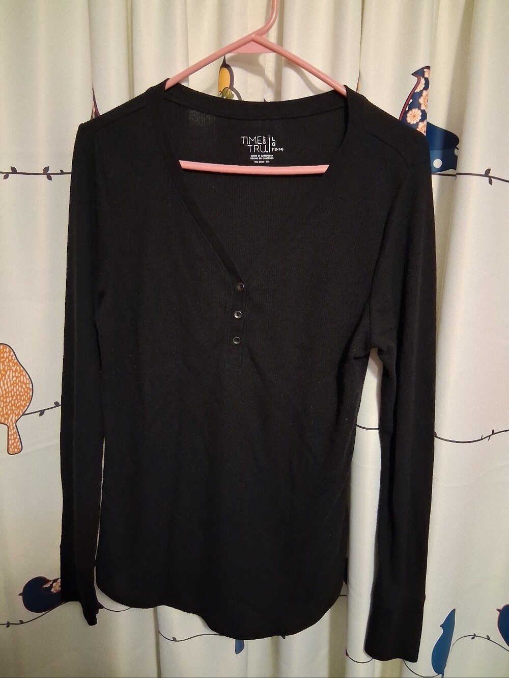 Time and Tru Womens Black Long-Sleeve Henley Top Size L
